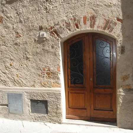 Apartment La Ginestra *